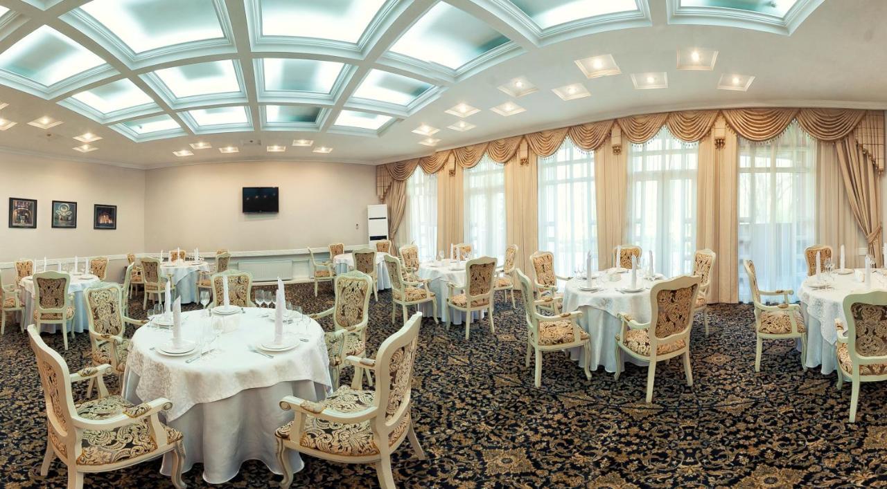 Chaika Gostinichny Kompleks Karagandy Εξωτερικό φωτογραφία