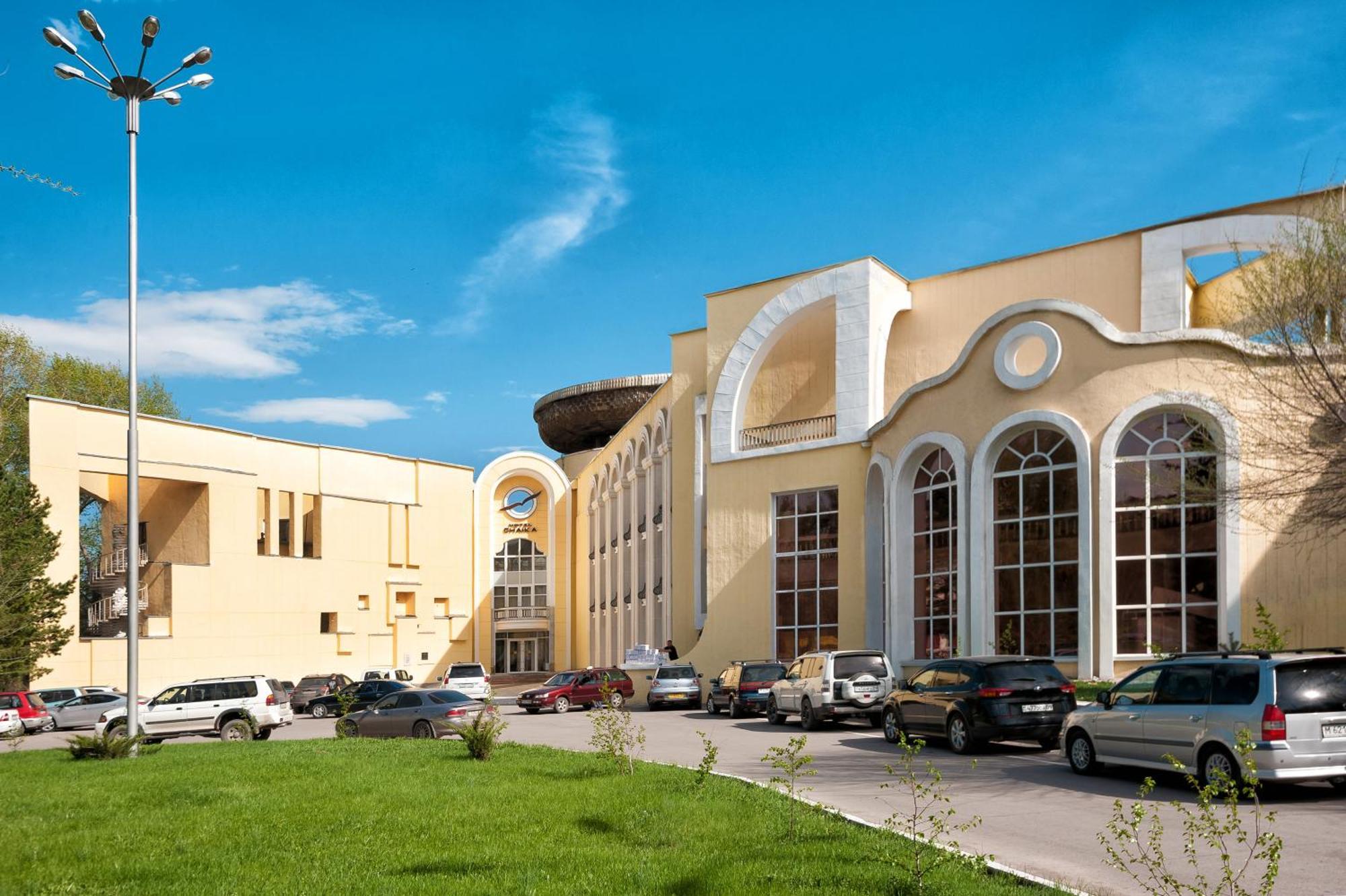 Chaika Gostinichny Kompleks Karagandy Εξωτερικό φωτογραφία